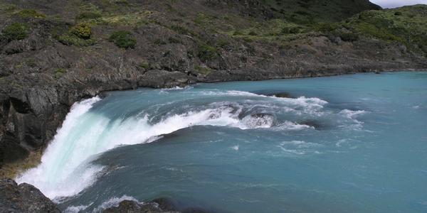Salto Grande v Torres del Paine