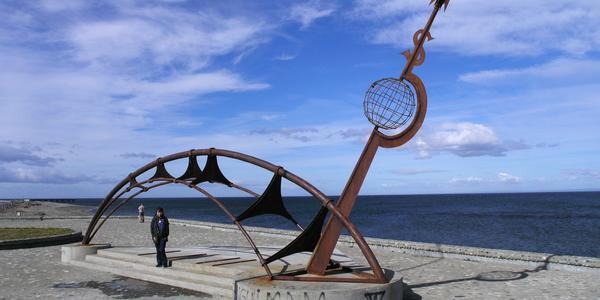 Magellanův pomník na břehu Magellanova průlivu, Punta Arenas