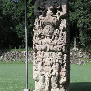 Impozantní stély Copánu, Honduras
