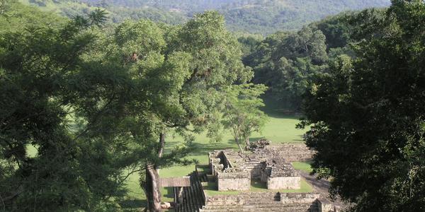 Pyramidy v Copánu, Honduras