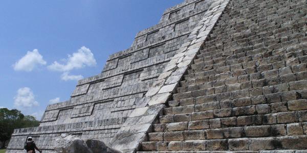 Pyramida v Chichen Itza