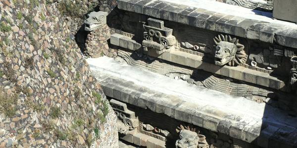 Teotihuacan, Quetzalcoatlova pyramida