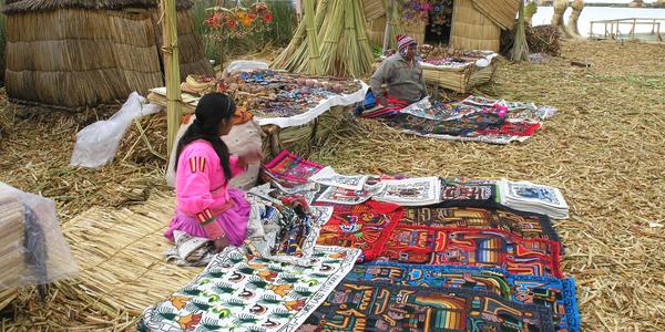 Lidé kmene Los Uros