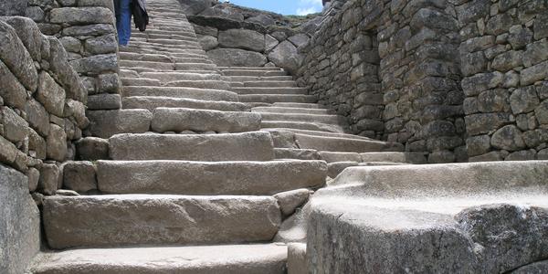 Schodiště na  Machu Picchu