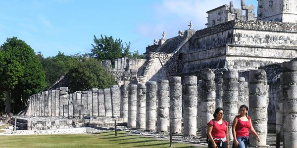 Chrám válečníků v Chichén Itzá