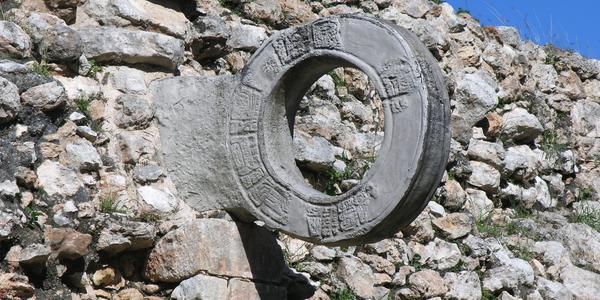 Detail z míčového hřiště, Uxmal