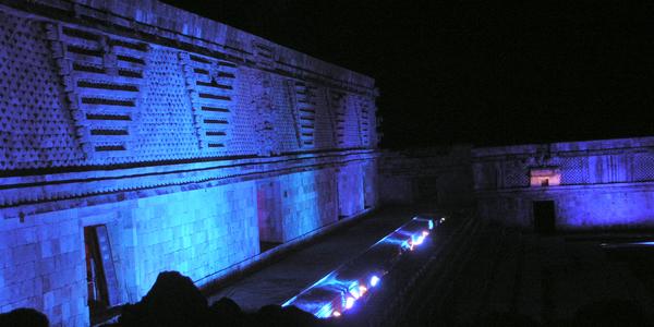 Uxmal, představení Světlo a zvuk