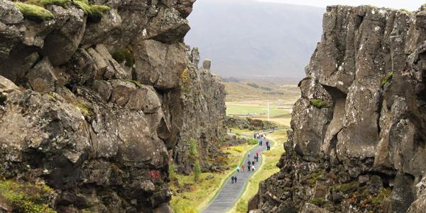 Puklina všech mužů, Thingvellir