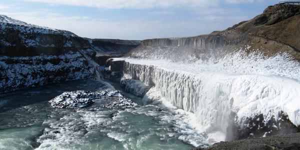 Gulfoss na jaře
