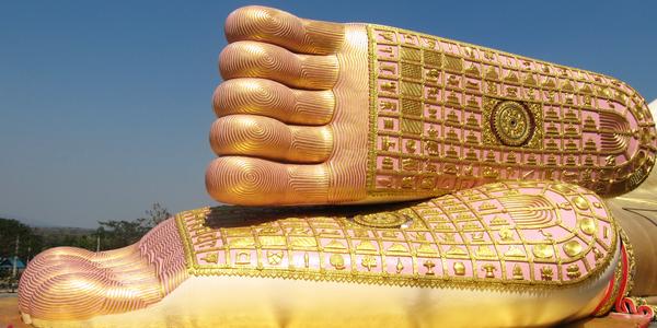 Chodidla Buddhy, Wat Suthon