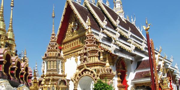 Wat Suthon, hlavní chrám
