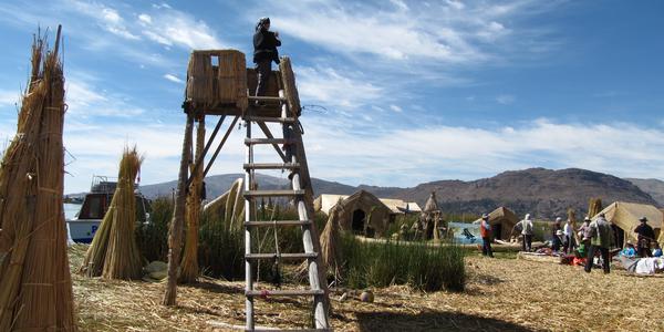 Titicaca, ostrovy Los Uros