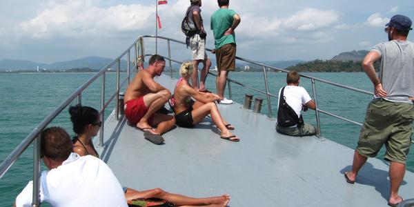 Plavba z Phi Phi na Phuket