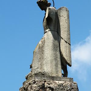 Kamenný anděl na Montserratu