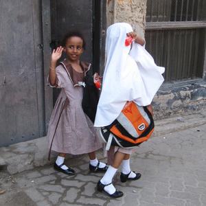 Spolužačky, Stará Mombasa