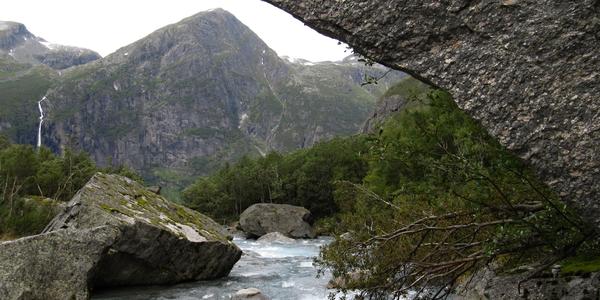 Ptačí skála pod Briksdalsbreen