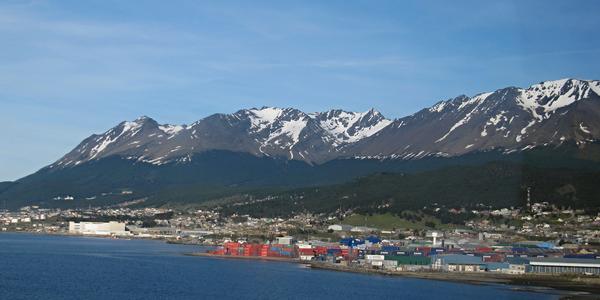Ushuaia, na březích kanálu Beagle, Ohňová země