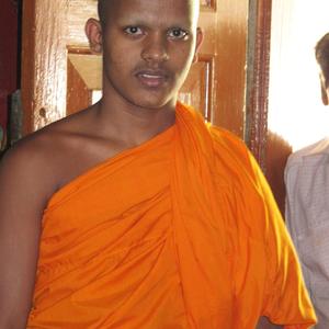 Mnich ve Waduwa