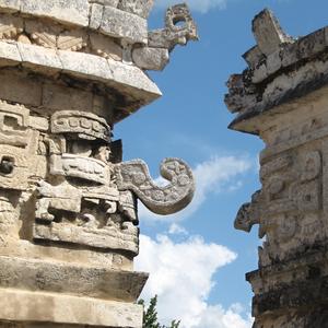 Masky boha Chaca, Chichen Itza