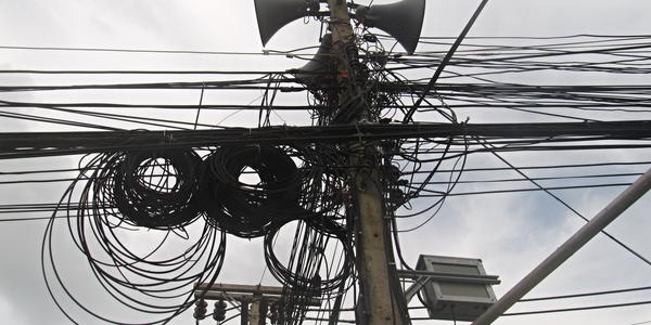 Elektrické vedení na Koh Samui