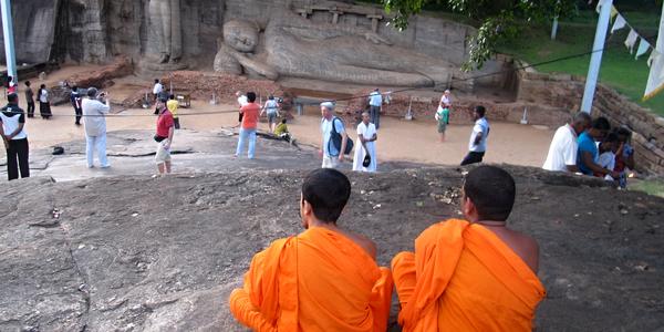 Isurumuniya, Polonnaruwa