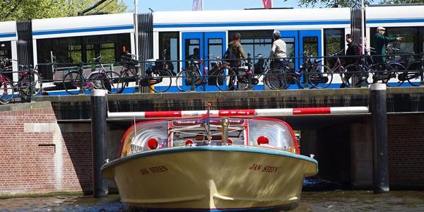 Plavba po grachtech, Amsterodam