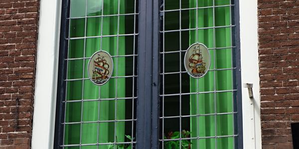 Připomínka slavné minulosti, Amsterodam