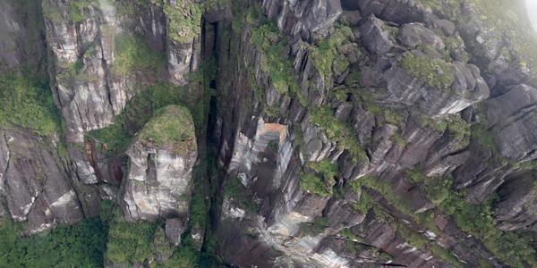 068. Canaima, let k Salto Angel a zpět