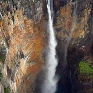 069. Canaima, Salto Angel z letadla