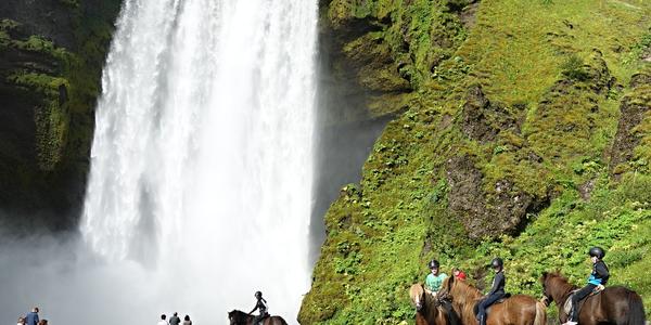 Skogafoss 4