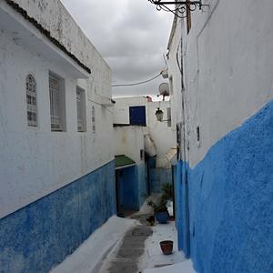 Modrobílé město, Rabat
