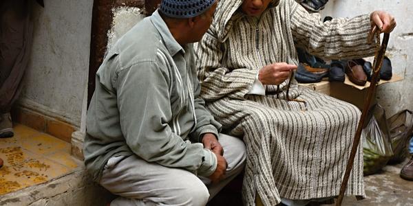 Rozhovor, Fes
