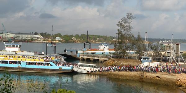 Mombasa, Likoni Ferry