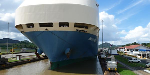 215. Na zdymadle Miraflores
