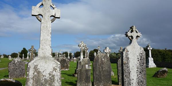006. Clonmacnoise