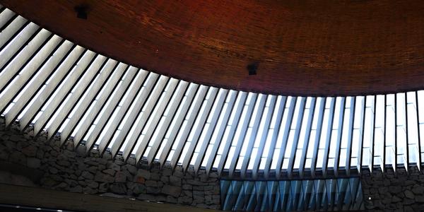 06. Helsinki, kostel Tempelliaukio