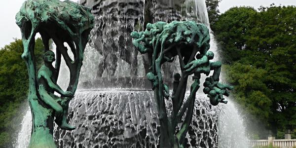 78. Fontána ve Vigelandově parku, Oslo