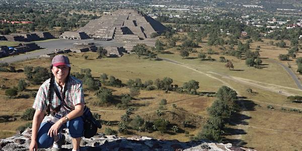 040. Na pyramidě slunce, Teotihuacán