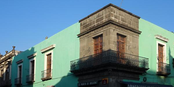 088. Světlo a stín, Puebla
