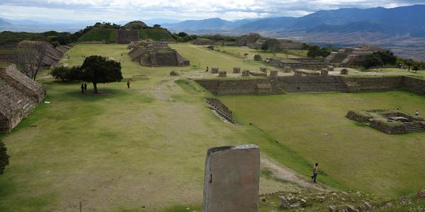 103. Monte Albán 1