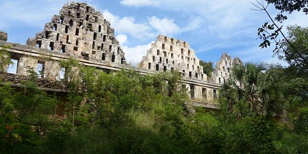 244. Uxmal 9