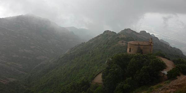 159. Montserrat za bouřky