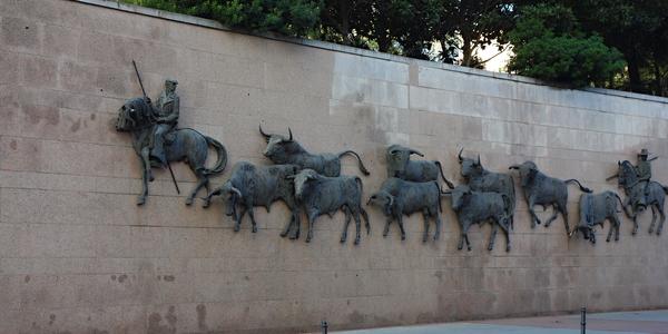 021. Madrid, reliéf u býčí arény