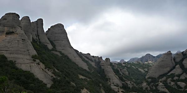 156. Montserrat, před bouřkou