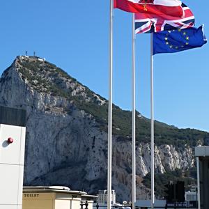 84.Vlajky Gibraltaru