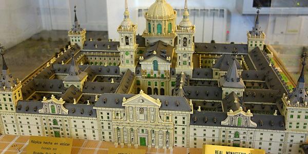33. Model El Escorialu z cukru 1