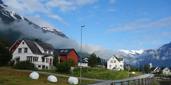 62. Osídlení ve fjordu, Stryn