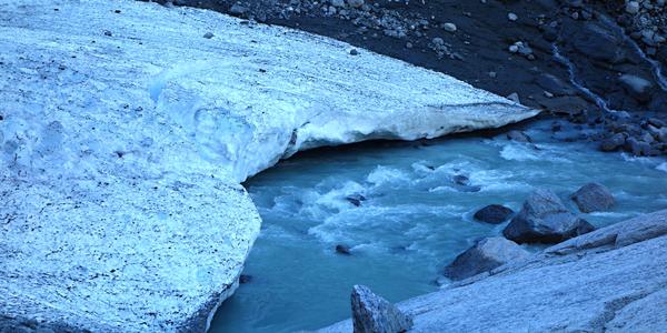 80. Voda zpod ledovce, Briksdalsbreen