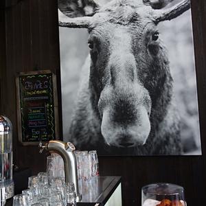 97. Horský hotel Norefjell, výzdoba interiéru