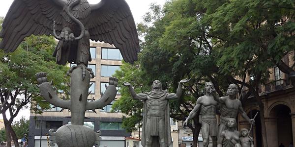 014. Pomník Aztékům, Mexico City